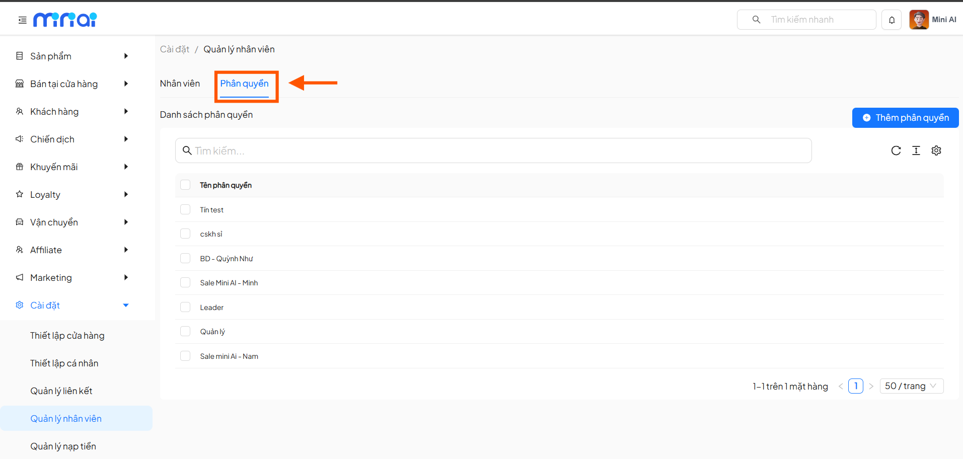 Truy cập tab Phân quyền